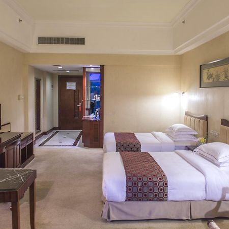 Phoenix Hotel Wuyi Jiangmen Eksteriør bilde